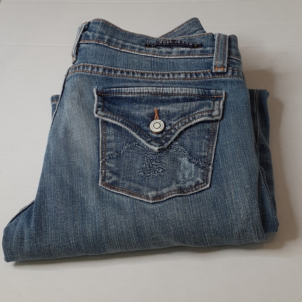 Vigoss Flare Leg Distressed Blue Jeans  Size 7 Stretch - Picture 10 of 15